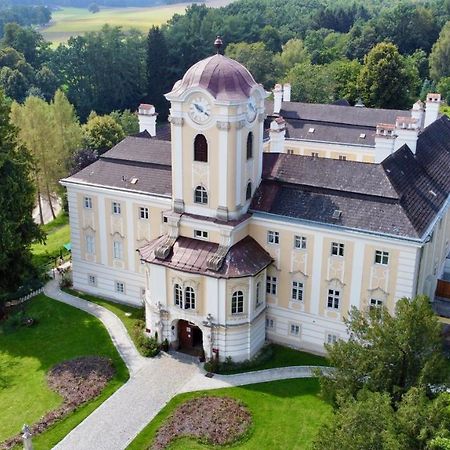 Schlosshotel Rosenau Superior Schloss Rosenau Buitenkant foto